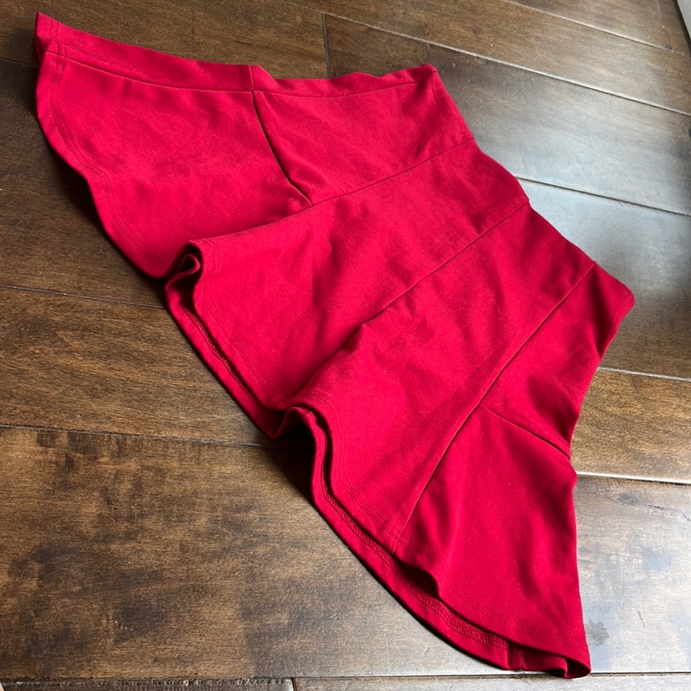❤️ Red Mini Skirt